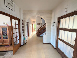  Maison � vendre 9 pi�ces 220 m�