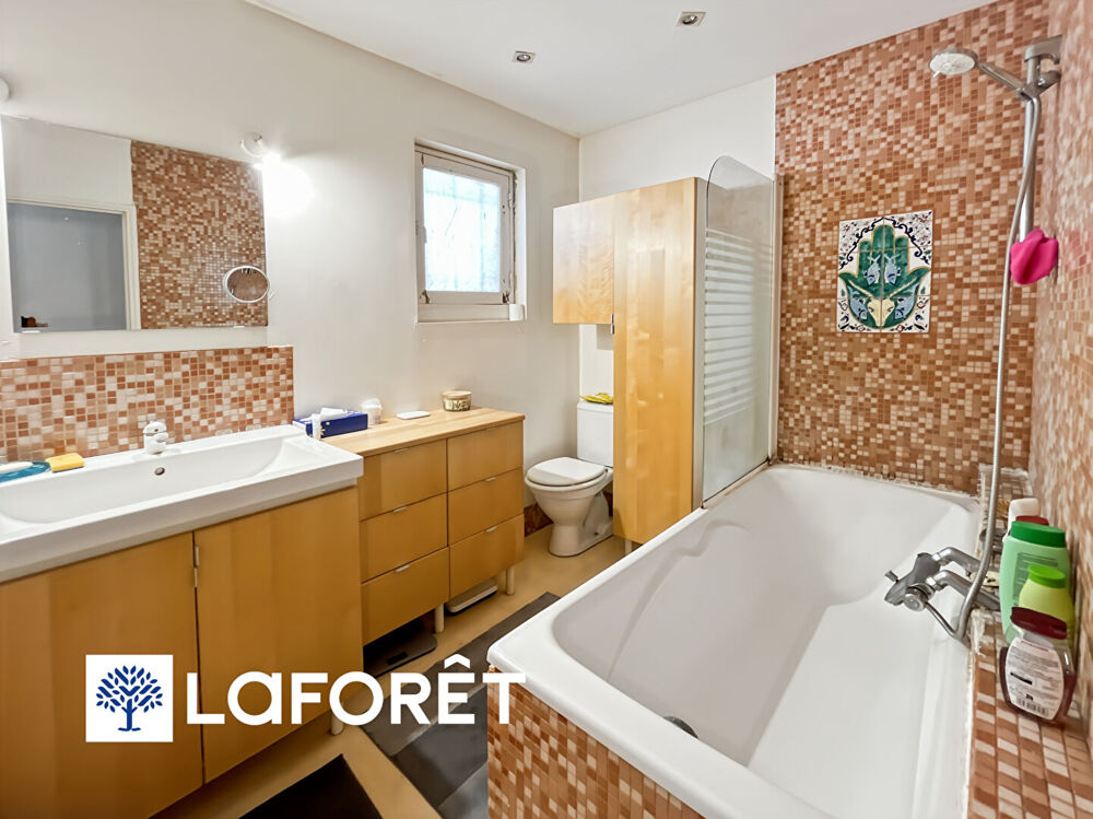 Vente Maison Maison 5 pièces  de 103m²  de plain pied  + dépendance sur un terrain de 426m² environ Viry chatillon