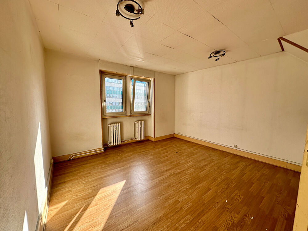 Vente Appartement STRASBOURG PETITE FRANCE - Appartement d'environ 100m2 au 4ème étage avec balcon Strasbourg