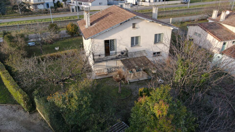   Maison 125 m� et 1000 m� de terrain Maison - 8 pi�ce(s) - 125 m�