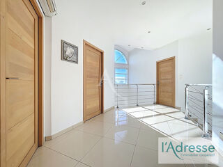  Maison à vendre 5 pièces 219 m²