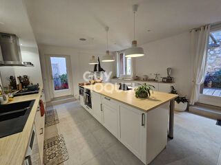  Maison � vendre 6 pi�ces 224 m�