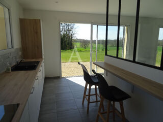  Maison à louer 4 pièces 101 m²