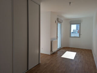  Appartement à louer 1 pièce 25 m²