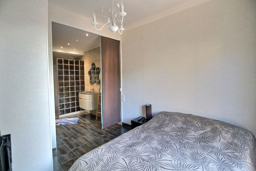 Vente Maison Maison de 6 pièces (avec jardin et sous-sol) à vendre à Massy - Secteur La Paix, limite Antony Massy