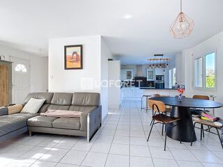  Maison � vendre 7 pi�ces 121 m�