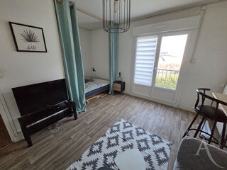  Appartement à louer 1 pièce 28 m²