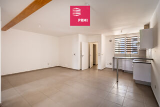 Vente Appartement T3 de 69,35 m² avec varangue vue montagne , cave et parking - Saint-Denis centre / Barachois Saint denis