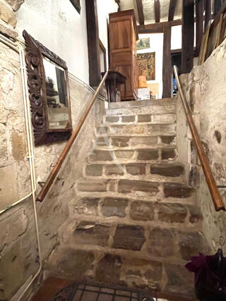  Maison  vendre 7 pices 281 m