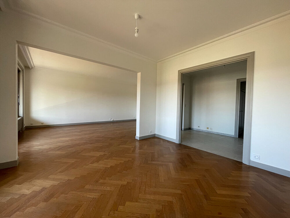 Location Appartement APPARTEMENT ECULLY - 5 pices - 125.79 m2 Ecully