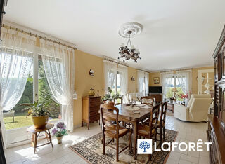  Maison à vendre 6 pièces 133 m²