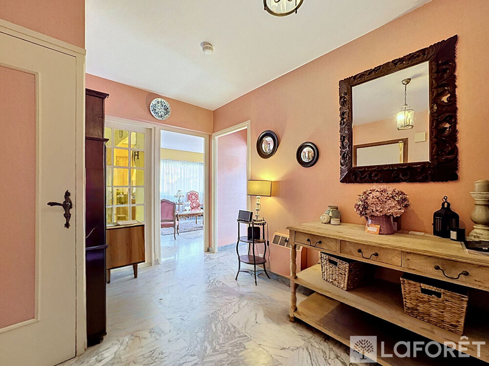 à vendre  Appartement Roquebrune-Cap-Martin (06190)
