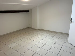  Appartement à louer 2 pièces 36 m²