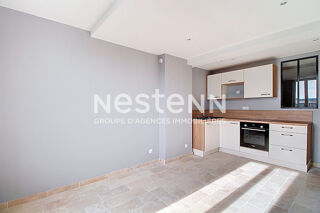  Appartement à louer 2 pièces 33 m²