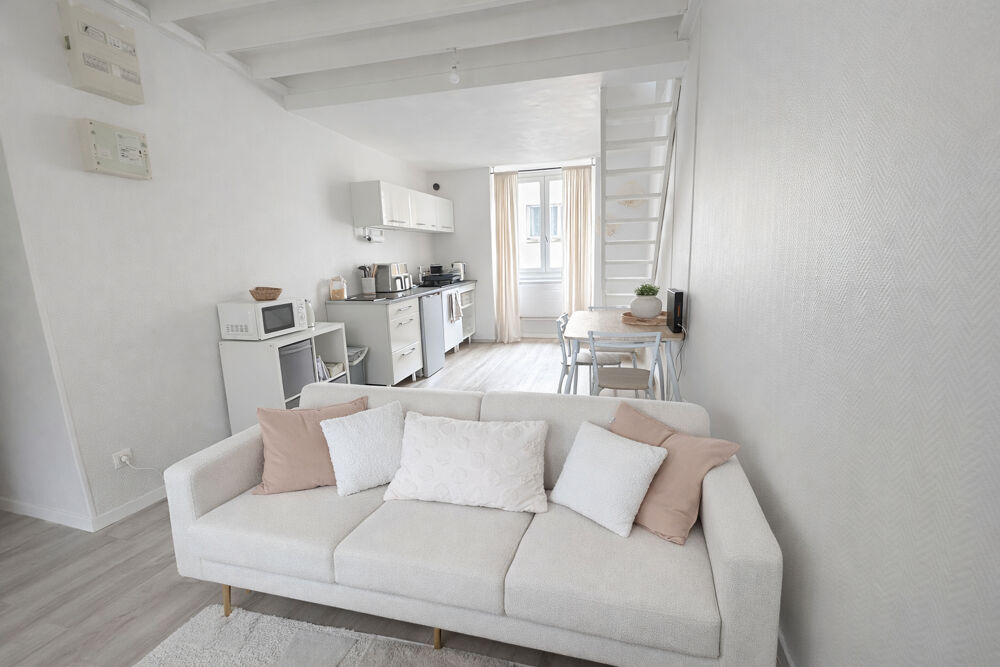 Vente Appartement Duplex 28 m²  dans petite copropriété à Caen Caen