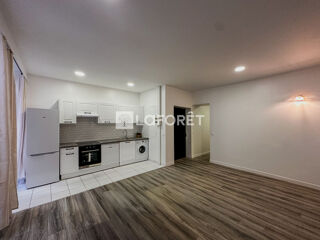  Appartement à louer 4 pièces 78 m²
