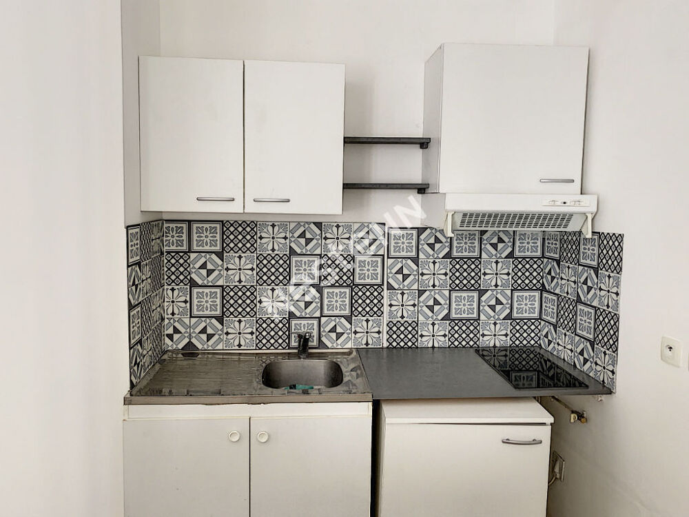 Location Appartement Appartement Toulon Pont du las  2 pièces de 38 m² Disponible le 3/04/2026 Toulon