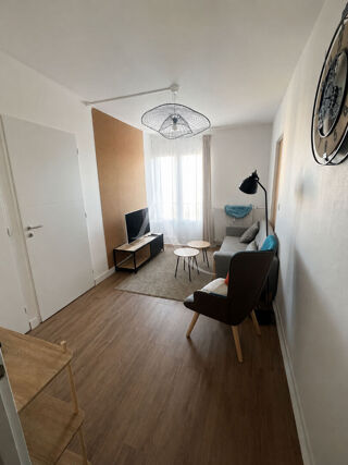  Appartement à louer 1 pièce 19 m²