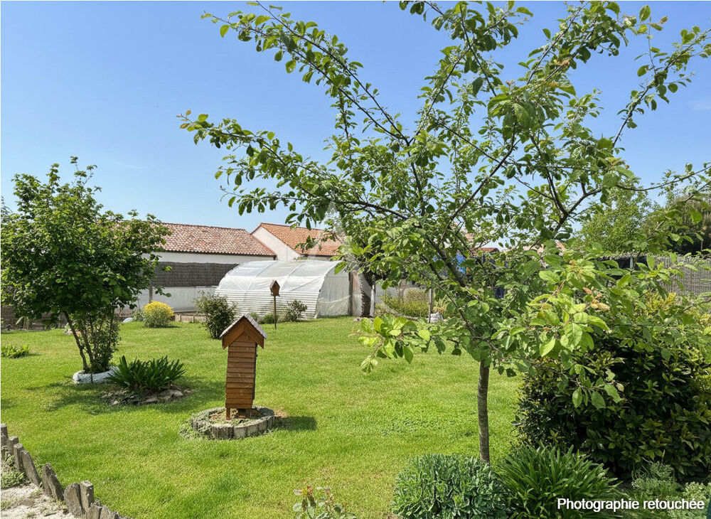 Maison Villeneuve En Retz 8 pièce(s) 146 m2