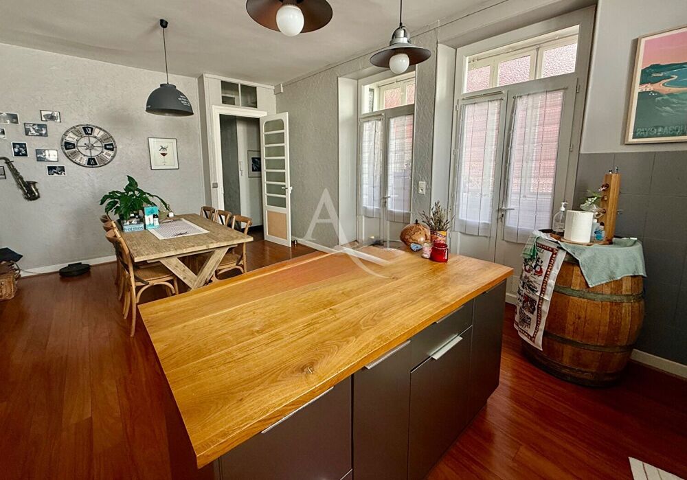 Vente Appartement Appartement hyper centre Pau 2 chambres et cave Pau