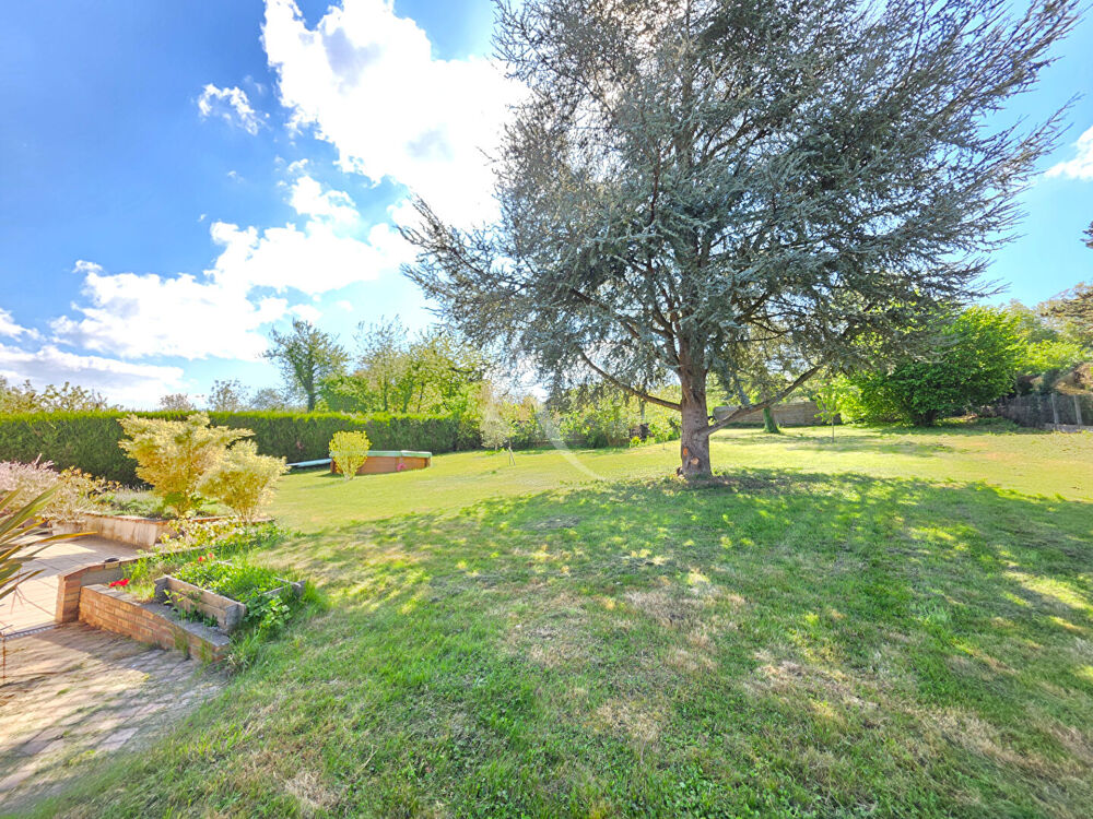 Vente Maison Maison familiale 3 chambres avec piscine, sous-sol et grand terrain - Secteur calme proche Meaux Trilport
