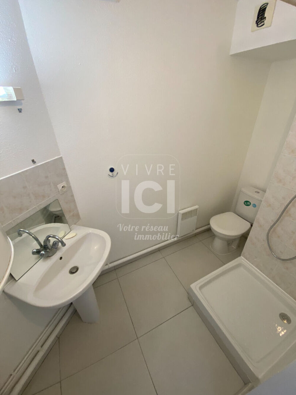 Location Appartement A LOUER - Studio 18m²  avec balcon - Boulevard Jules Verne Nantes Nantes