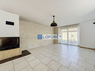  Maison 5 pièces 225 m² Leurville
