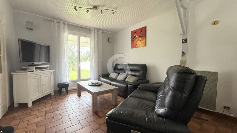 MAISON - 5 PIECES - 101 m² - A VENDRE - SAINT AVAUGOURD DES LANDES