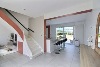  Maison � vendre 5 pi�ces 177 m�