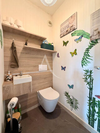  Appartement � vendre 3 pi�ces 65 m�