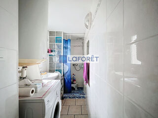  Immeuble  vendre 9 pices 262 m