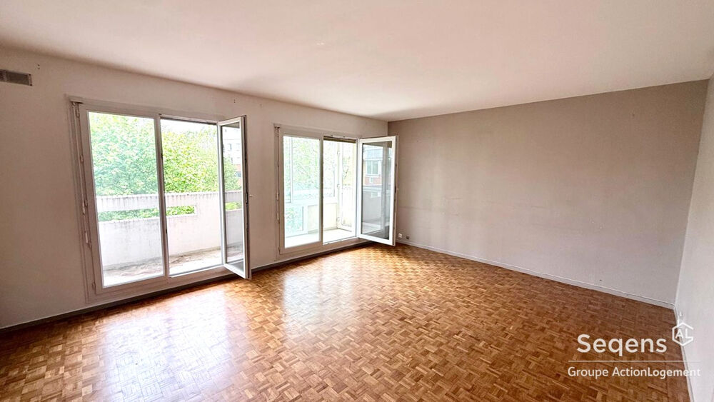 Appartement Noisiel 4 pièces avec grand Balcon et veranda
