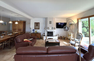  Maison à vendre 6 pièces 217 m²