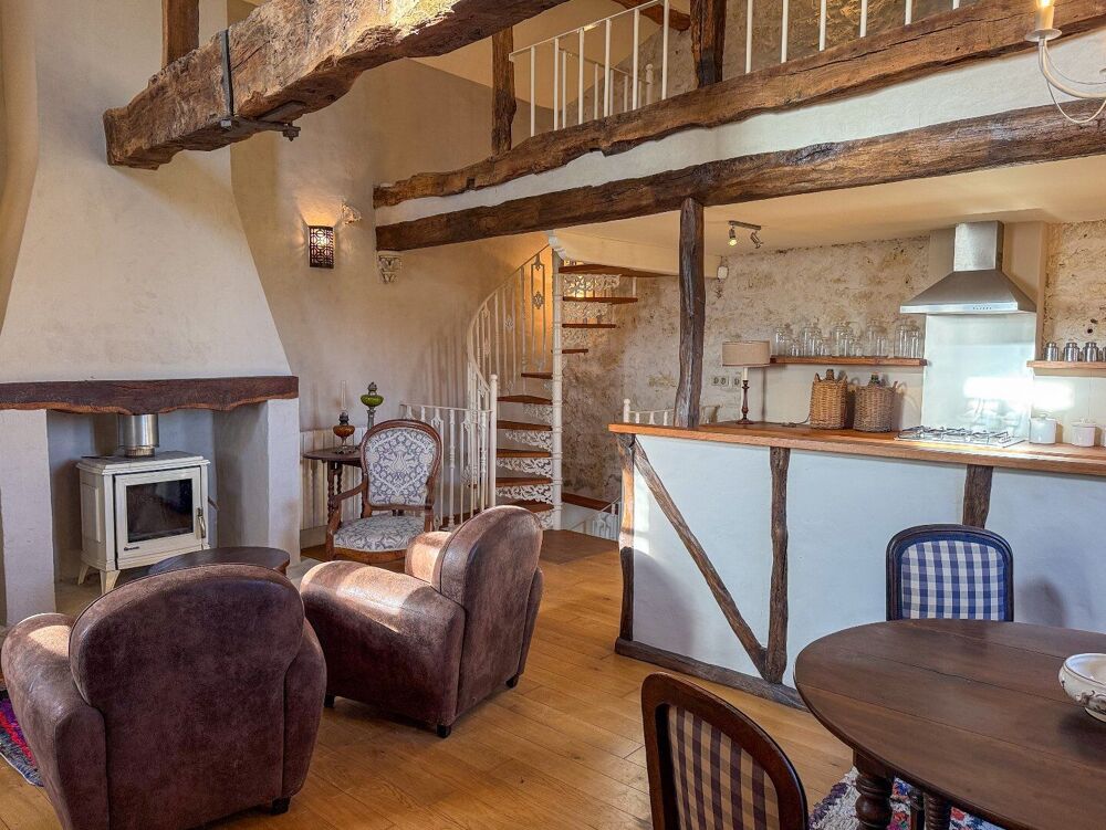 Vente Maison Charmante maison de village rénovée avec vues superbes Mauvezin