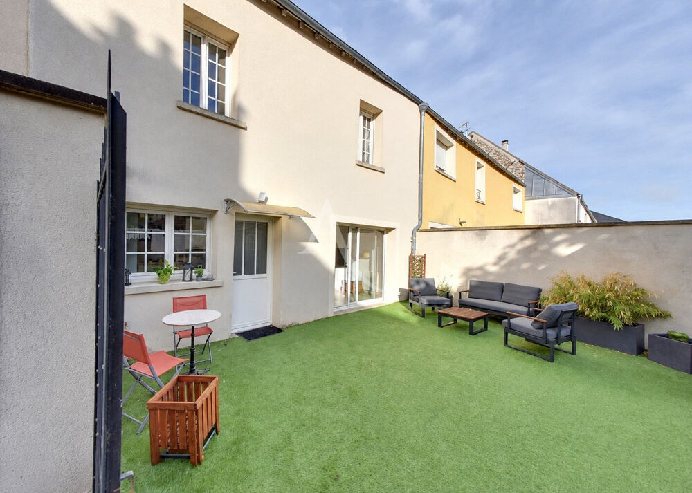 Vente Maison CHEVRY-COSSIGNY - MAISON DE VILLE AVEC EXTÉRIEUR Chevry cossigny