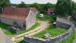  Remise / Grange à vendre 2 pièces 200 m²