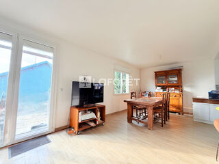  Maison à vendre 8 pièces 141 m²