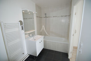  Appartement à louer 2 pièces 39 m²