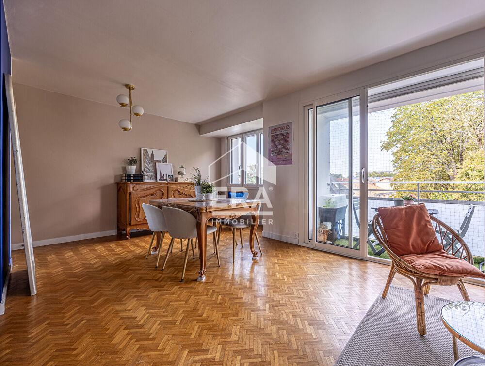 Vente Appartement Appartement rénové, La Rochelle/Jericho, stationnement La rochelle