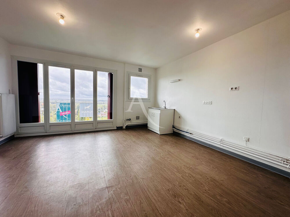 Appartement Blois 1 pièce(s) 37.81 m².