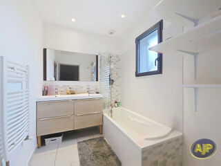  Maison à louer 4 pièces 87 m²