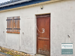  Parking / Garage à louer 1 pièce 15 m² Vaugrigneuse