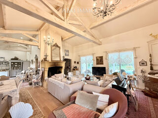  Maison � vendre 6 pi�ces 200 m�