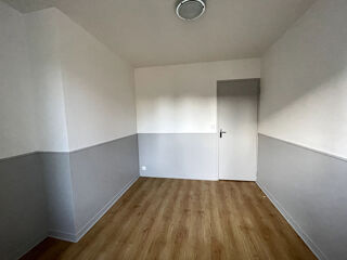  Appartement à louer 3 pièces 46 m²