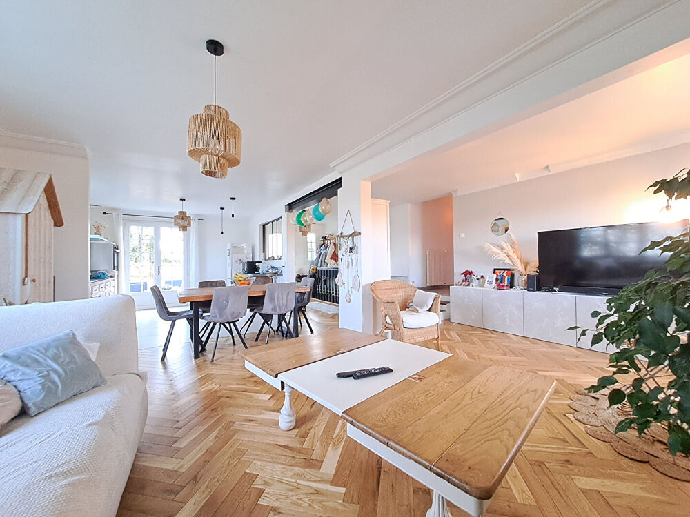 Maison 7 pièces 200 m² · à Challans · 200 m² · 347 000 €
