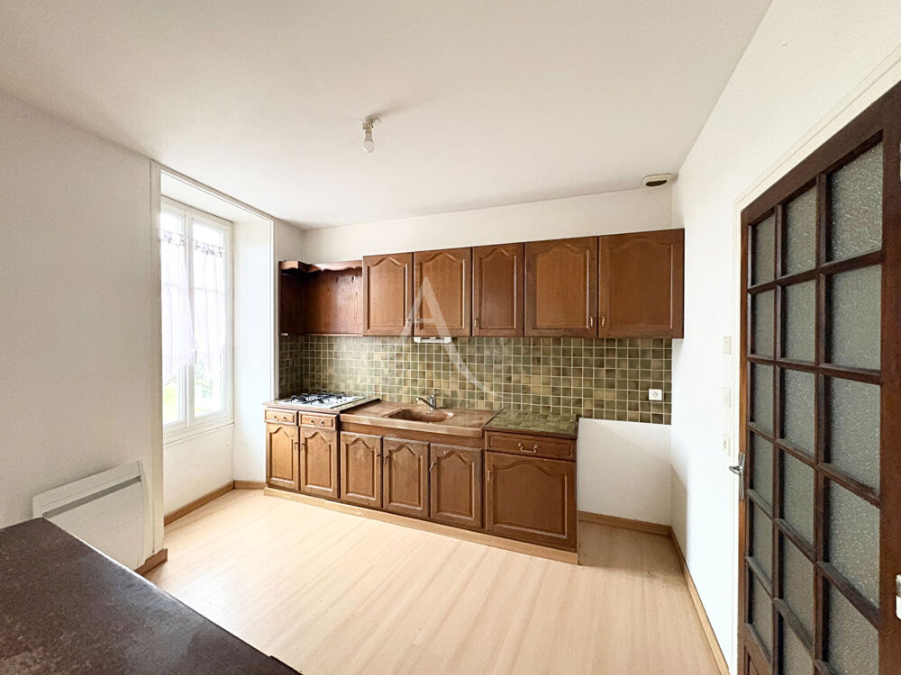 Maison - 2 logements (70m²) - Nalliers - 142m²