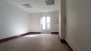 Immeuble à vendre 300 m²