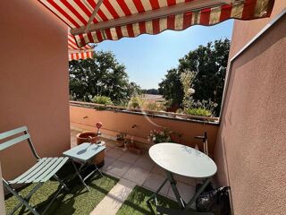  Appartement à louer 3 pièces 86 m²