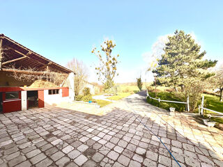  Maison � vendre 7 pi�ces 300 m�