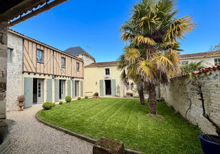  Maison � vendre 6 pi�ces 220 m�